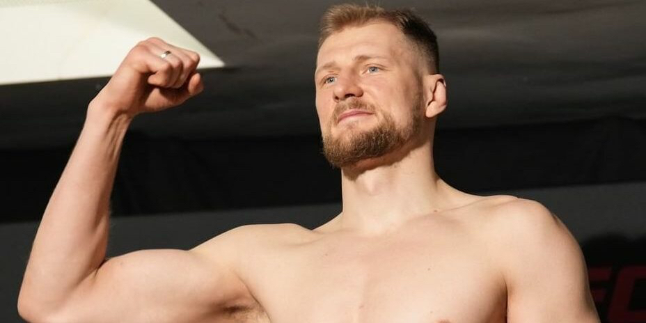 Волков проиграл Аспиналлу, но остался главным русским тяжем в UFC. Вспоминаем самые яркие факты про «Драго» из «Бауманки»